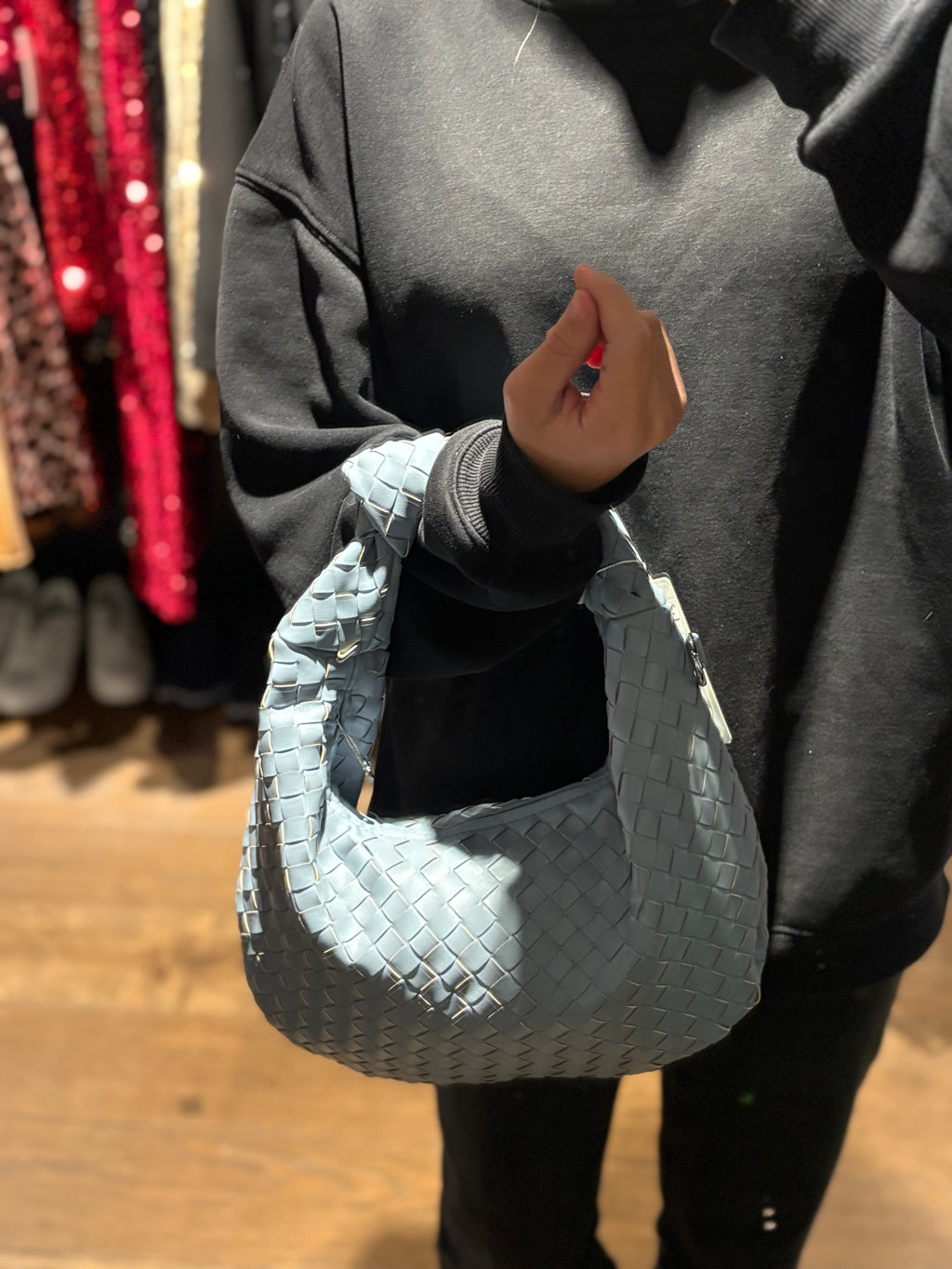 Sac tressé effet cuir – Élégance & tendance