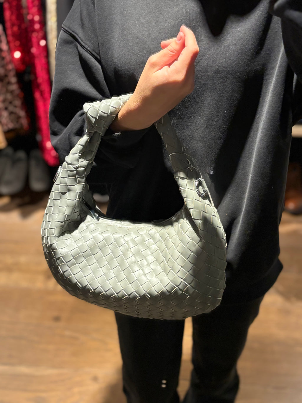 Sac tressé effet cuir – Élégance & tendance