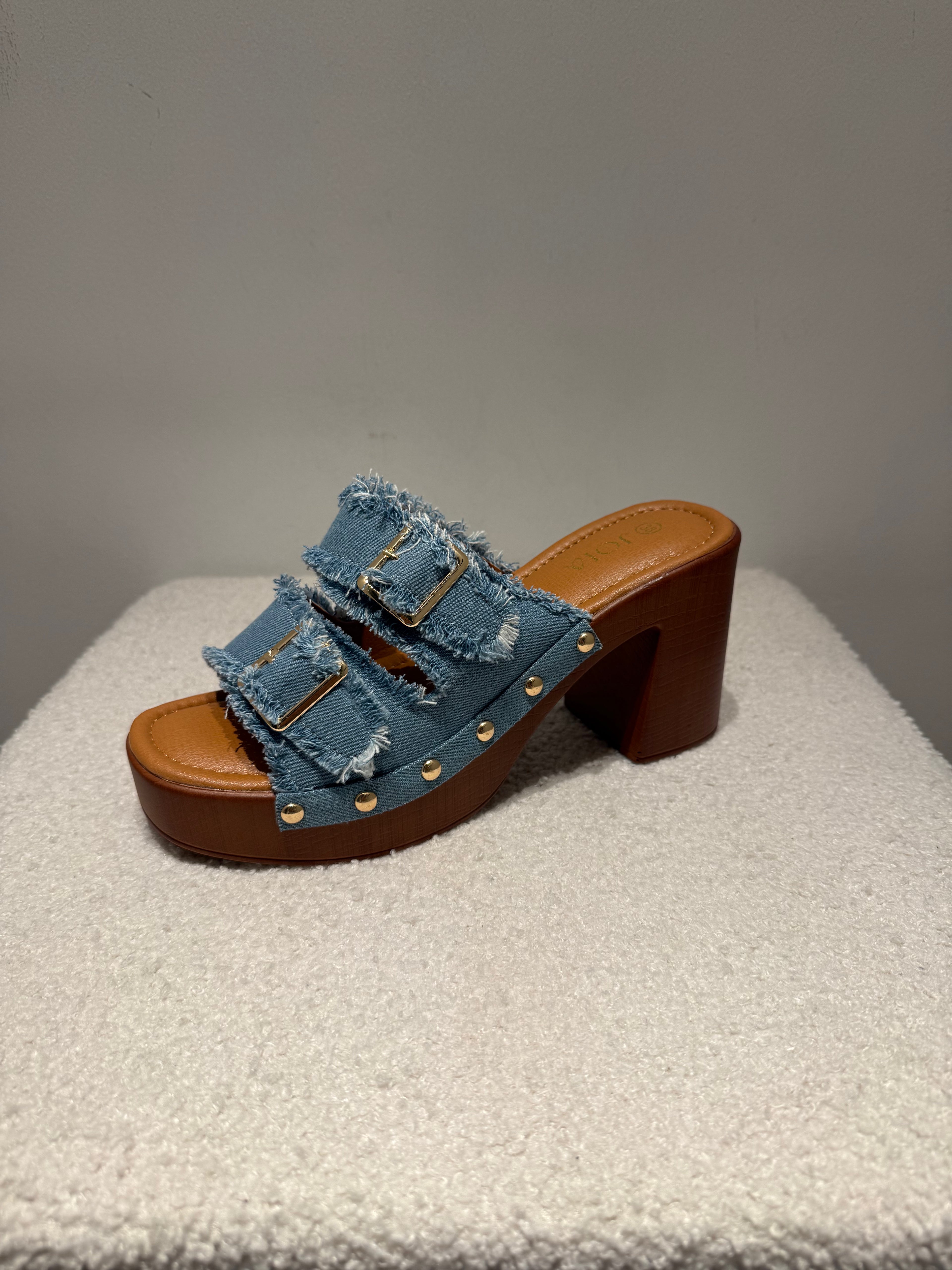 Mules à talon boucles & clous – Kiffeur