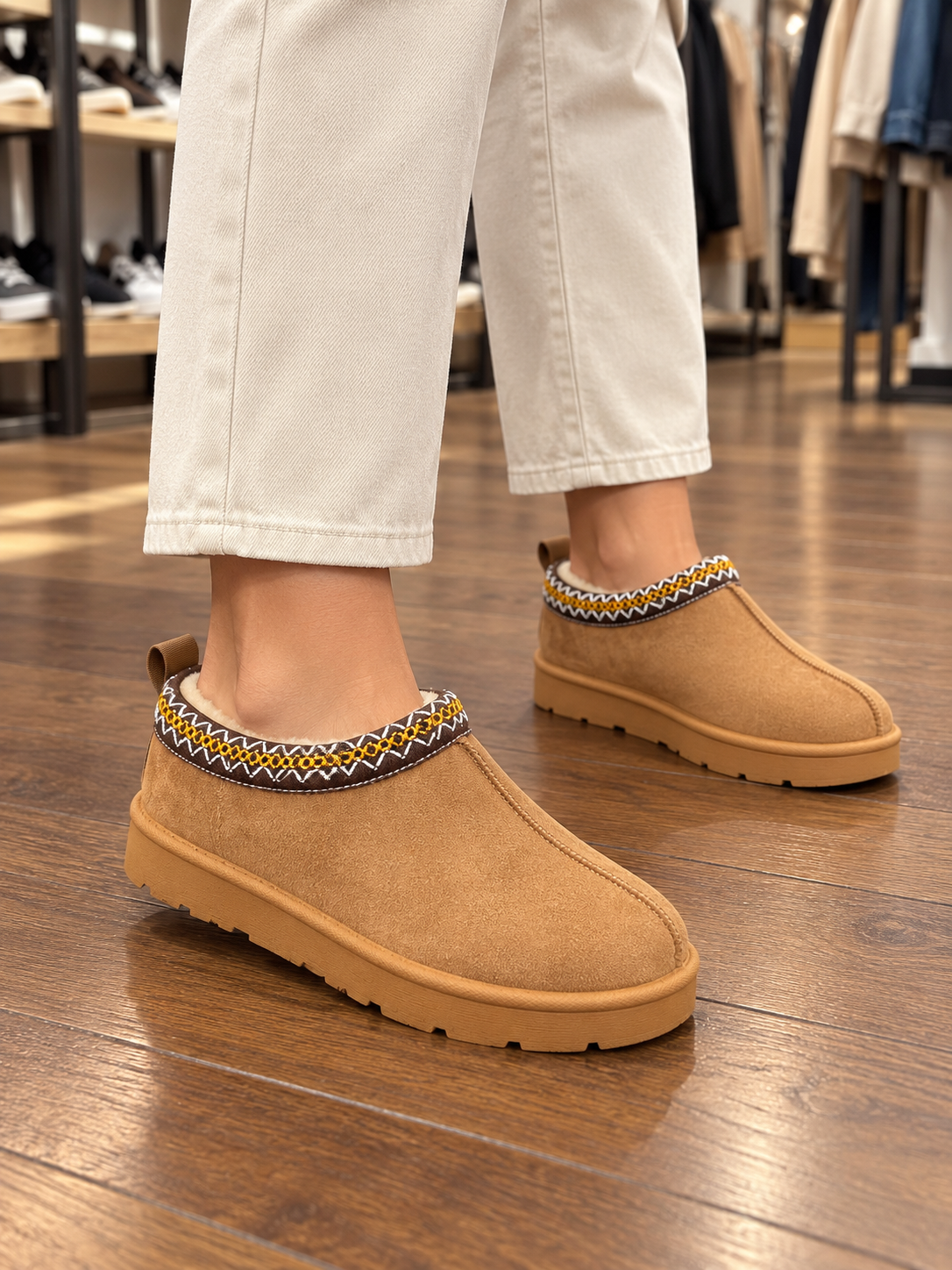 Chaussures fourrées basses camel pour femme – KIFFEUR